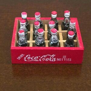 Coca-Cola Miniature Dollhouse Wooden Red Crate with Mini Bottles